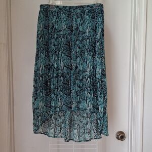 Green and Black High-Low A-Line Midi Skirt